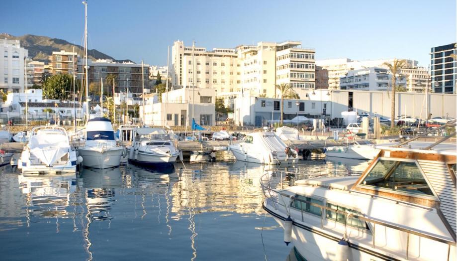 Cozy 2-Bed 2-Bathroom Apartment In Marbella Town Centre エクステリア 写真