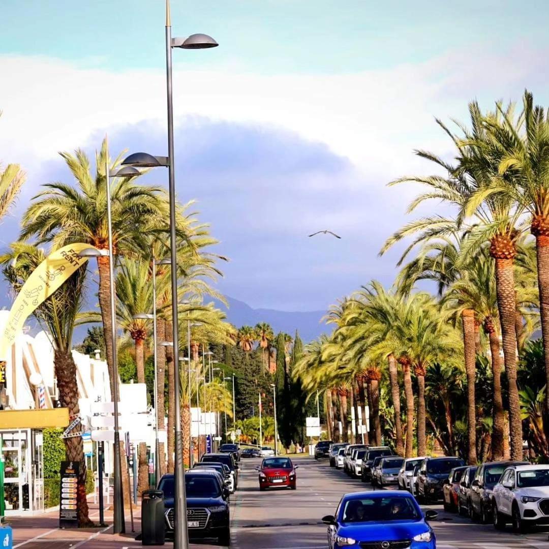 Cozy 2-Bed 2-Bathroom Apartment In Marbella Town Centre エクステリア 写真
